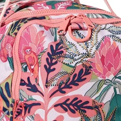 Vera Bradley Women's Recycled Lighten Up Reactive Small Gym Bag Travel, Rain Forest Canopy Coral, One Size -Cole Haan Shop 61ta3ot7VyS